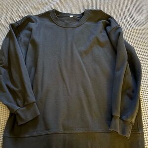 Lululemon Black Crewneck Sweatshirt